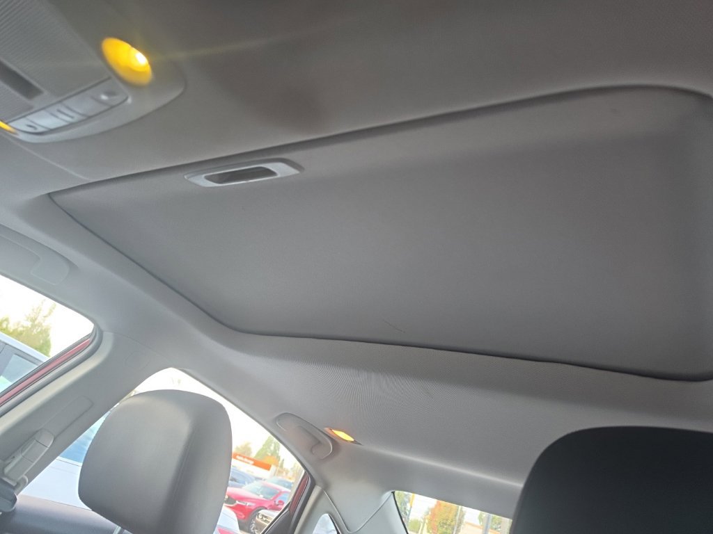 Used 2015 Nissan Altima 2.5 SL w/ Technology Package FWD image 10