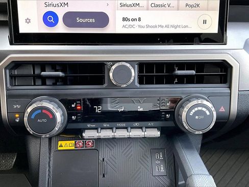 Used 2025 Toyota 4Runner TRD Off-Road Premium image 18