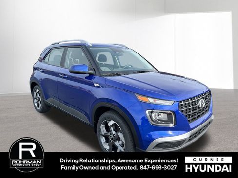 New 2026 Hyundai Venue SEL image 2