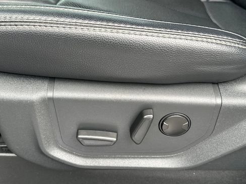 Used 2022 Ford F250 Lariat w/ Lariat Value Package image 14