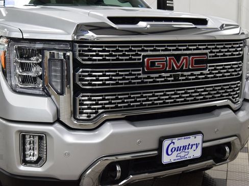 Used 2023 GMC Sierra 2500 Denali AWD/4WD image 13