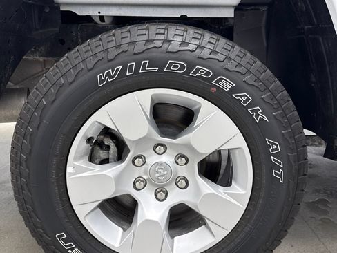 Used 2024 RAM 1500 Big Horn AWD/4WD image 45