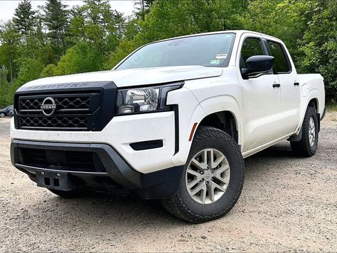 Used 2022 Nissan Frontier S w/ Technology Package AWD/4WD image 3