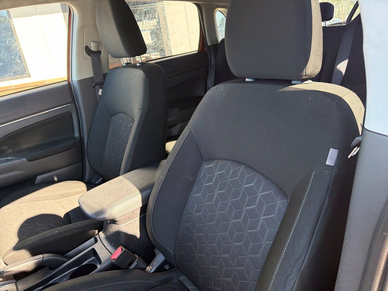 Used 2025 Mitsubishi Outlander Sport ES AWD/4WD image 3