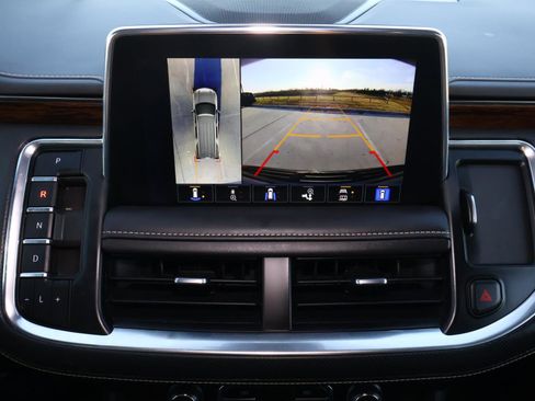 Used 2024 Chevrolet Suburban Premier w/ Premium Package 2 image 28