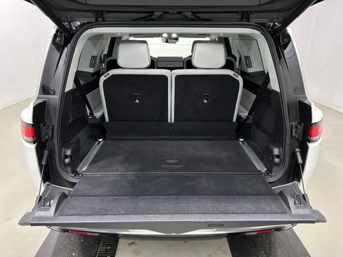 Used 2024 Rivian R1S Adventure AWD/4WD image 15