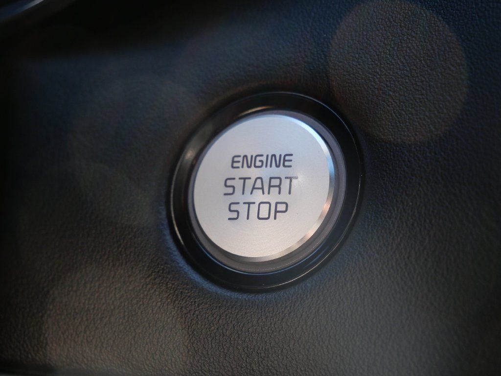 Used 2022 Kia Stinger GT2 AWD/4WD image 26