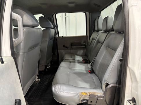 Used 2015 Ford F250 XL w/ XL Value Package image 13