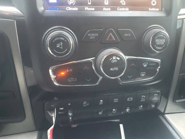 Used 2018 RAM 2500 Laramie w/ Sport Appearance Group AWD/4WD image 20