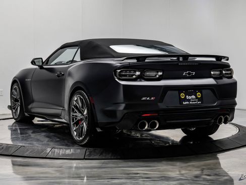 Used 2024 Chevrolet Camaro ZL1 RWD image 13