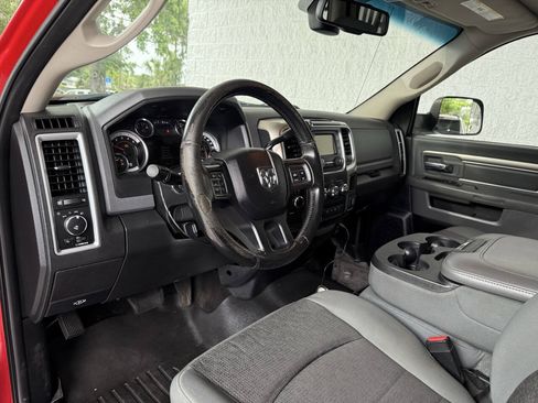 Used 2013 RAM 3500 SLT w/ Luxury Group AWD/4WD image 4
