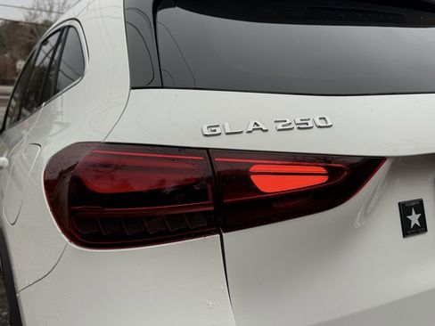 New 2026 Mercedes-Benz GLA 250 4MATIC image 12
