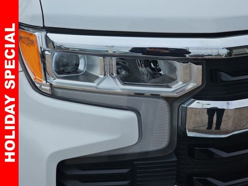 Used 2025 Chevrolet Silverado 1500 LT w/ Safety Package image 34