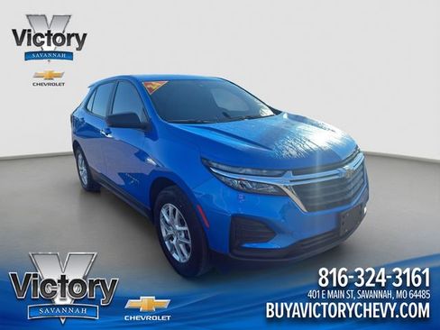 Used 2024 Chevrolet Equinox LS w/ LS Convenience Package FWD image 1