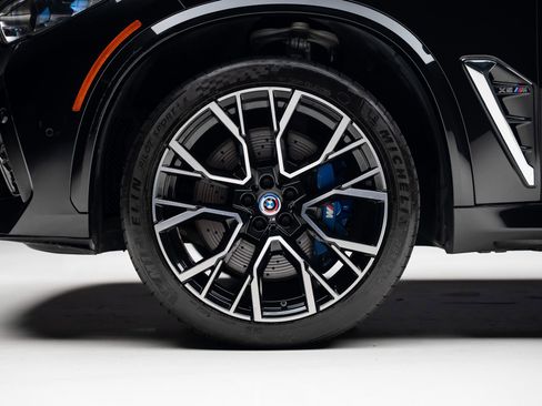Used 2022 BMW X5 M w/ Executive Package AWD/4WD image 20