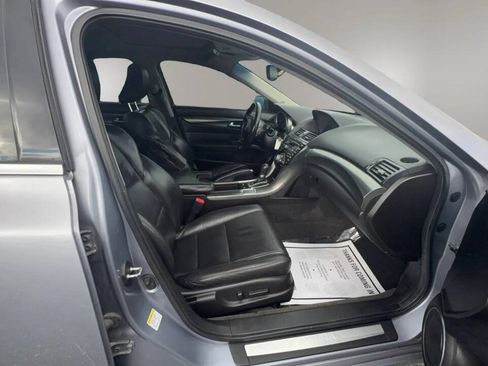 Used 2012 Acura TL w/ Technology Package FWD image 17