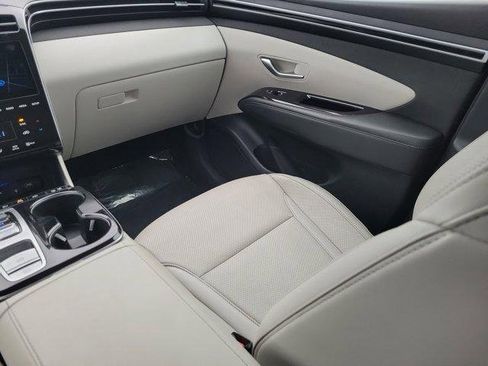 Used 2024 Hyundai Tucson Limited image 14