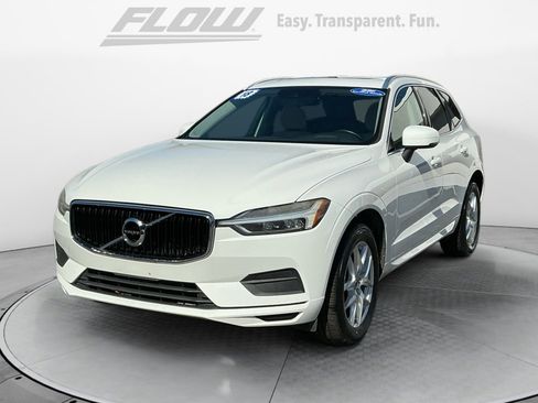 Used 2018 Volvo XC60 T5 Momentum image 4