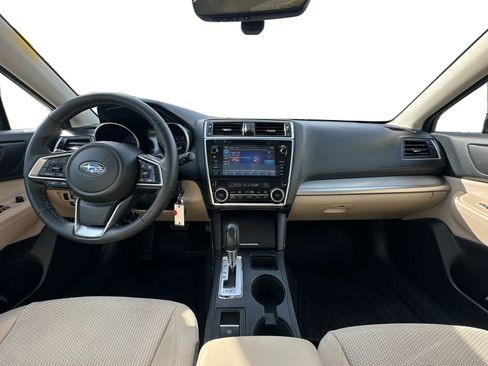 Used 2018 Subaru Outback 2.5i Premium image 14