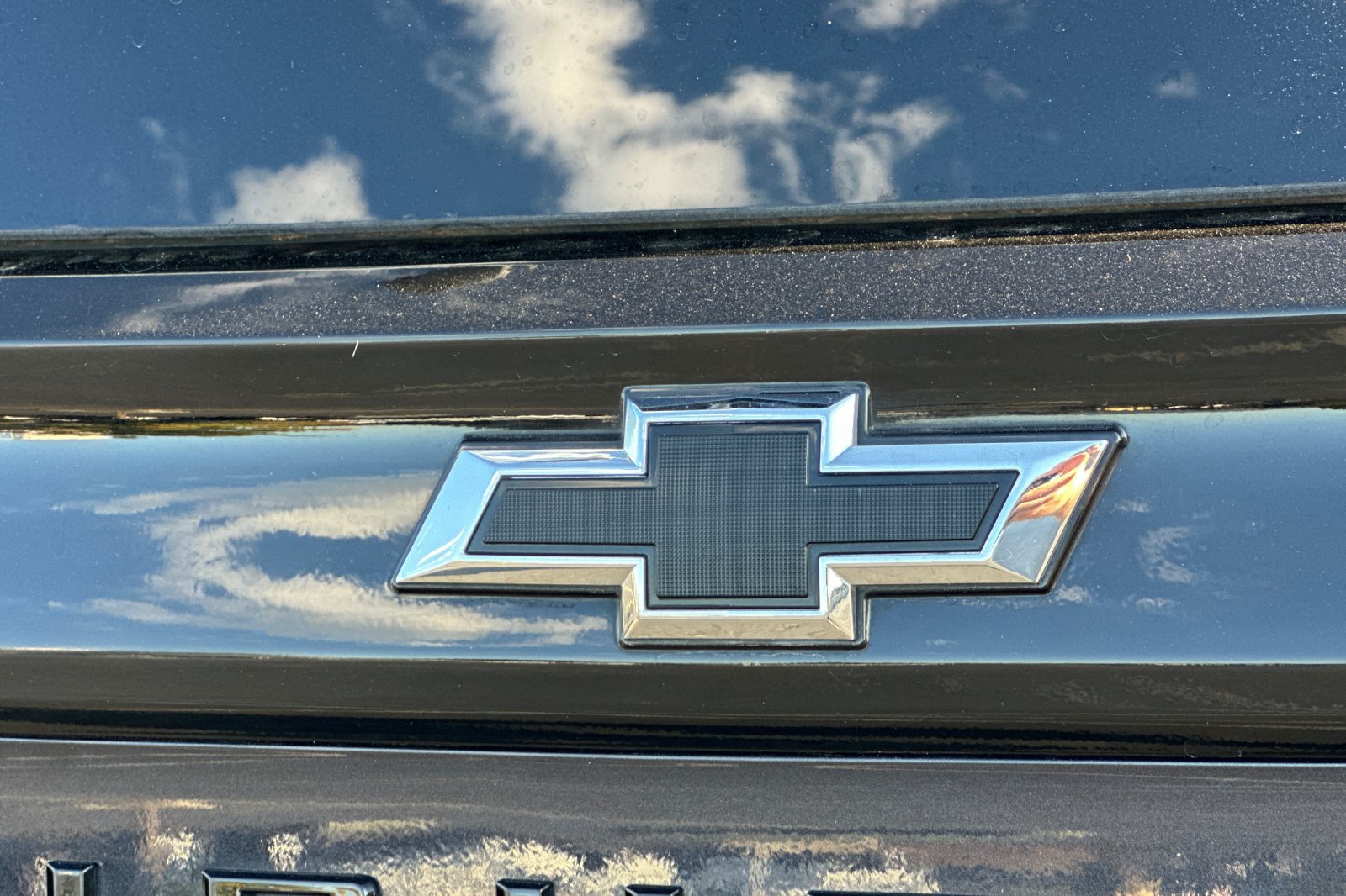 Used 2025 Chevrolet Suburban Z71 AWD/4WD image 50