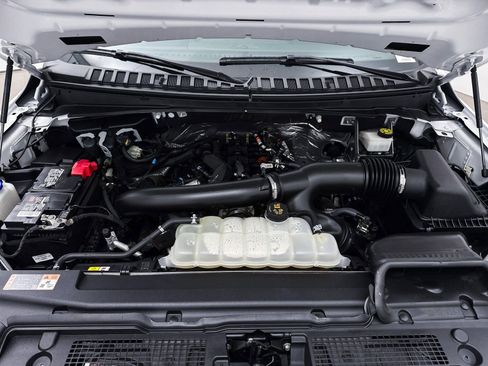 Used 2024 Ford Expedition Max Limited image 10