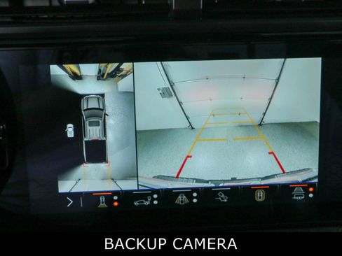 Used 2024 GMC Sierra 1500 AT4 w/ Technology Package AWD/4WD image 20