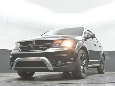 Used 2020 Dodge Journey Crossroad FWD image 29