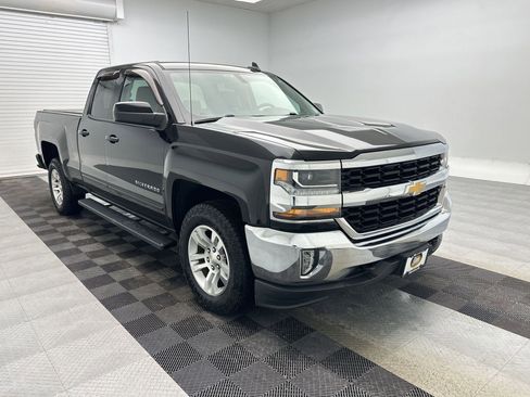 Certified 2018 Chevrolet Silverado 1500 LT w/ All Star Edition image 7