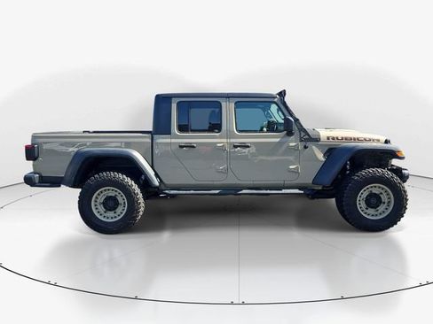 Used 2020 Jeep Gladiator Rubicon AWD/4WD image 2