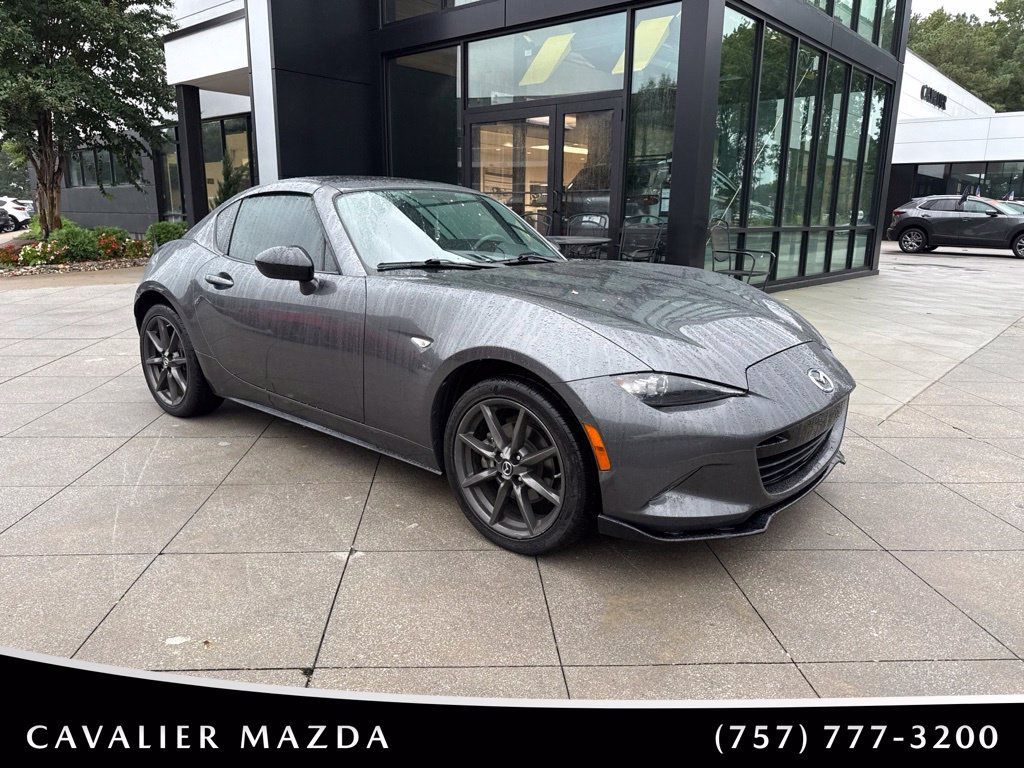 Used 2018 MAZDA MX-5 Miata RF Club RWD image 1