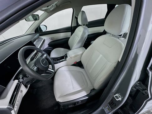 Used 2025 Hyundai Tucson SEL image 13
