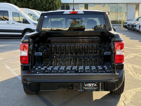 Used 2023 Ford Maverick Lariat w/ Lariat Luxury Package image 9