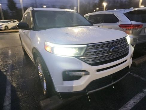 Used 2020 Ford Explorer Limited image 7