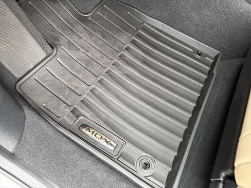 Certified 2026 Acura MDX FWD w/ Technology Package image 17