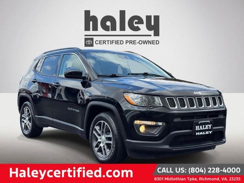 Used 2020 Jeep Compass Latitude FWD image 1