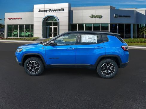 New 2026 Jeep Compass Trailhawk image 4