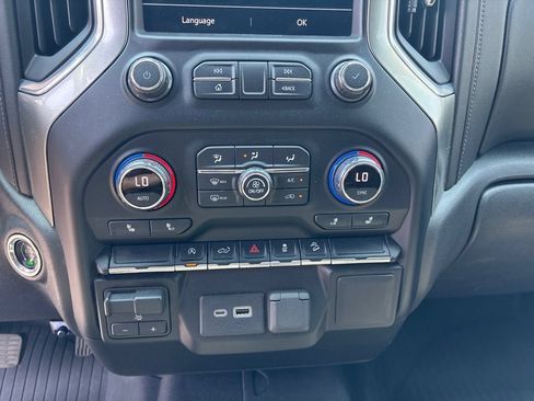 Used 2021 Chevrolet Silverado 1500 RST AWD/4WD image 20