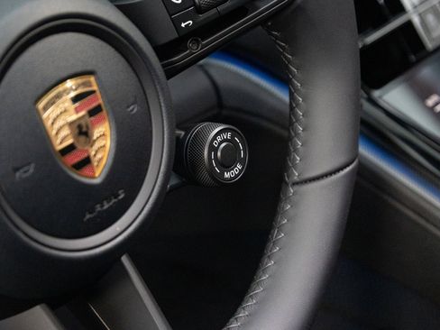 New 2026 Porsche Panamera 4 image 14