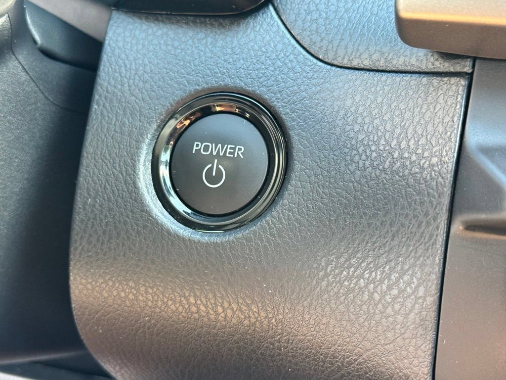 Used 2026 Toyota Camry LE FWD image 16