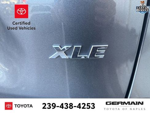 Used 2022 Toyota RAV4 XLE w/ Convenience Package FWD image 6