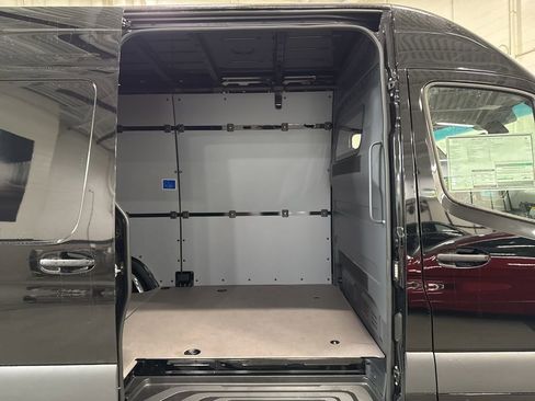 New 2026 Mercedes-Benz Sprinter 2500 image 16