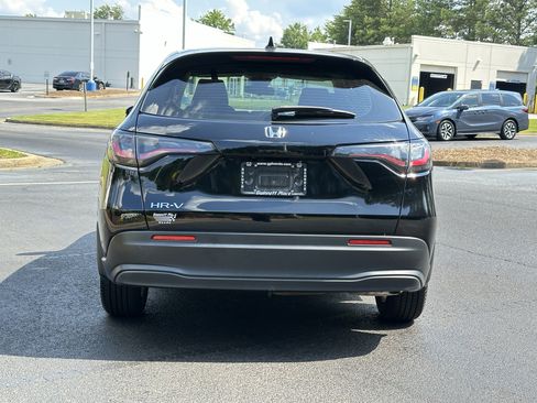 Used 2024 Honda HR-V LX image 10