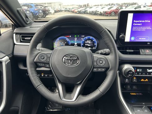 Used 2025 Toyota RAV4 XSE image 10
