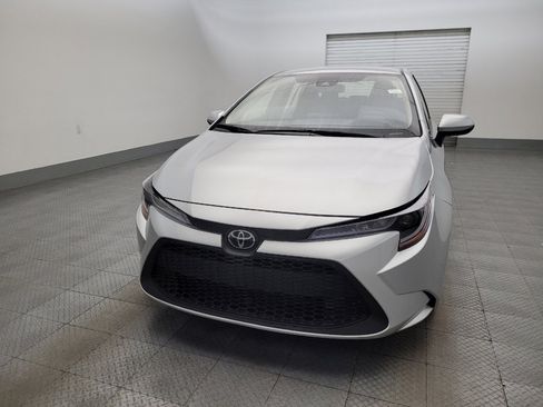 Used 2022 Toyota Corolla LE image 15