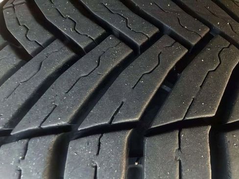 Used 2015 Ford Transit 250 130 Low Roof w/ Exterior Upgrade Package image 19