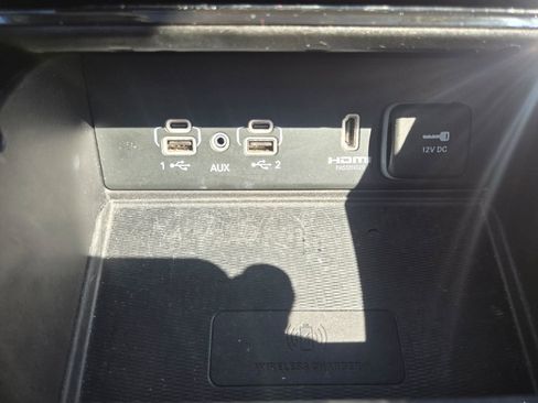 Used 2022 Jeep Grand Cherokee Limited 4xe w/ Luxury Tech Group II image 23