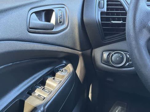 Used 2017 Ford Escape S FWD image 14