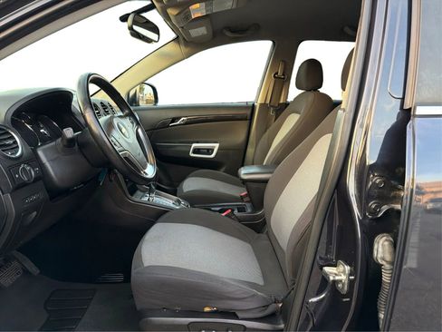 Used 2014 Chevrolet Captiva Sport LS image 9