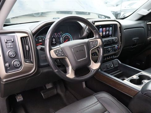 Used 2017 GMC Sierra 1500 Denali w/ Denali Ultimate Package AWD/4WD image 17
