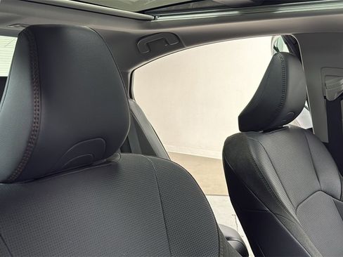 Certified 2025 Toyota Camry XLE image 19